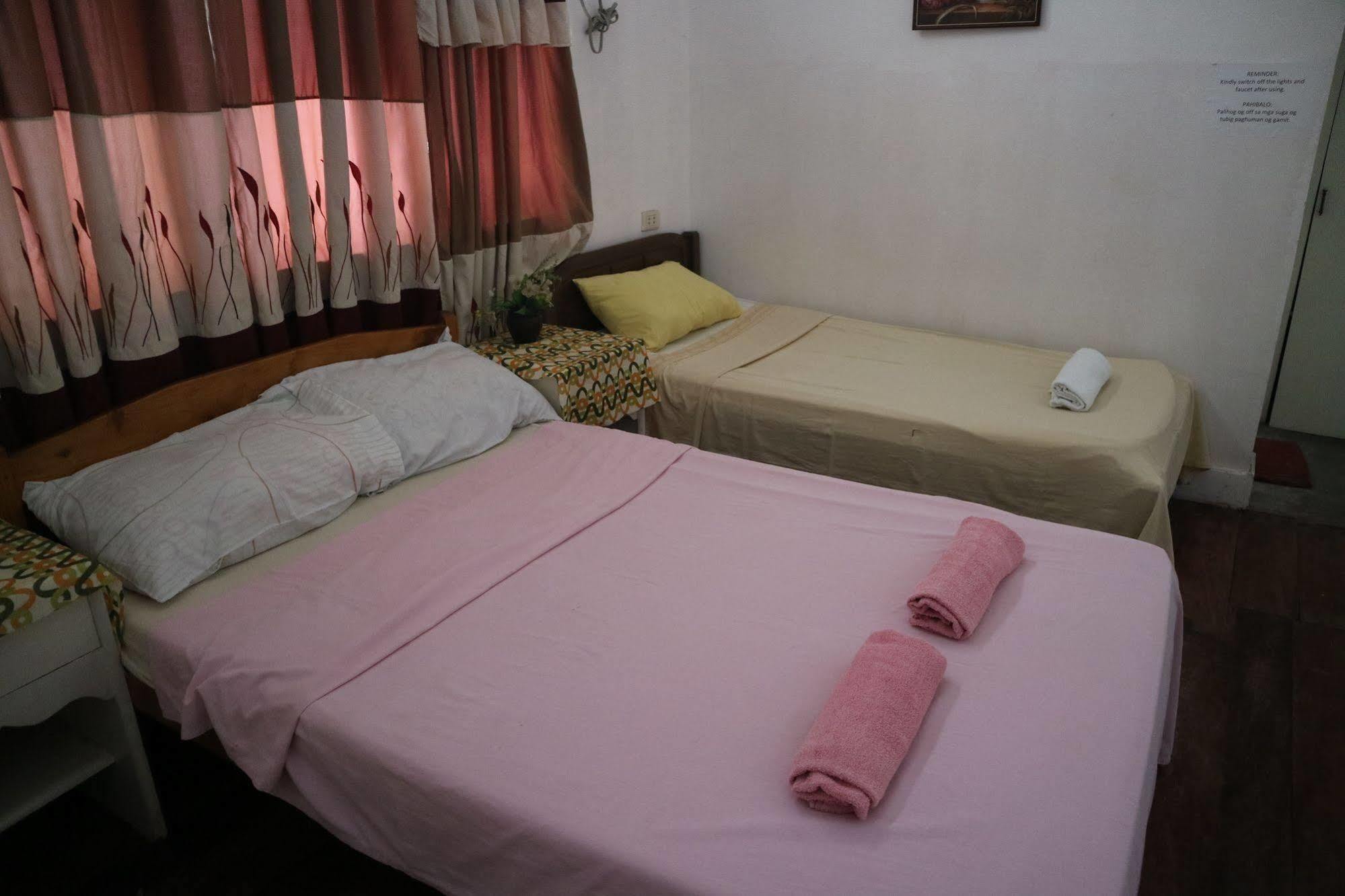 Newport Oak Pension Inn Tagbilaran City Bagian luar foto