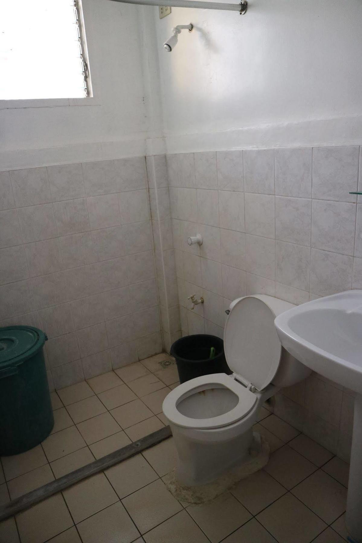 Newport Oak Pension Inn Tagbilaran City Bagian luar foto