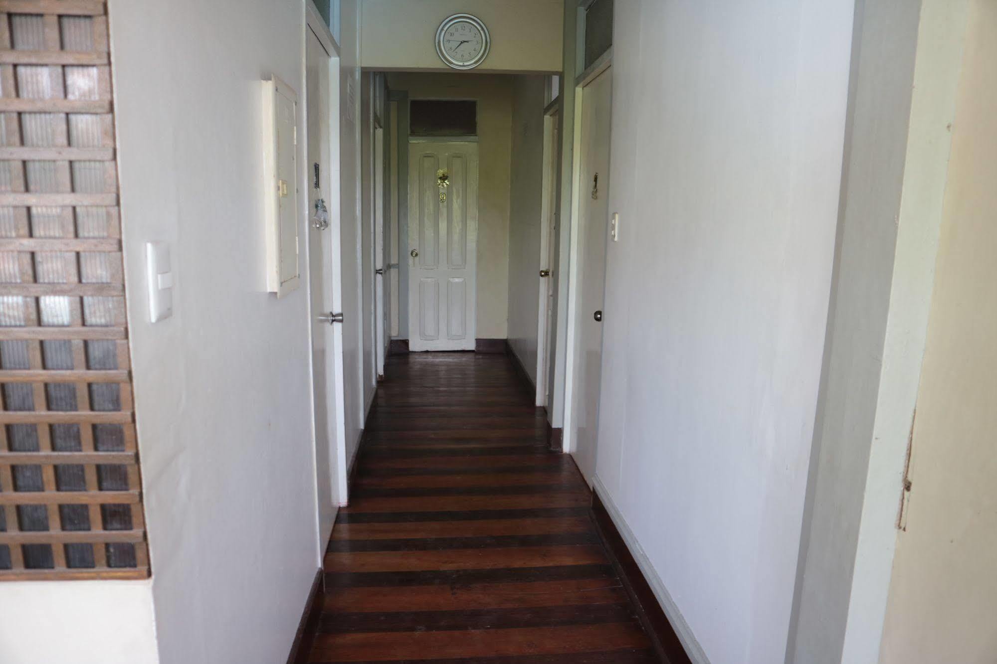 Newport Oak Pension Inn Tagbilaran City Bagian luar foto